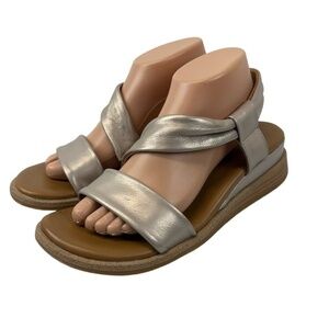 Comfortiva Women 9.5W‎ Marcy Champagne Asymmetrical Leather Sling Sandal Slip On